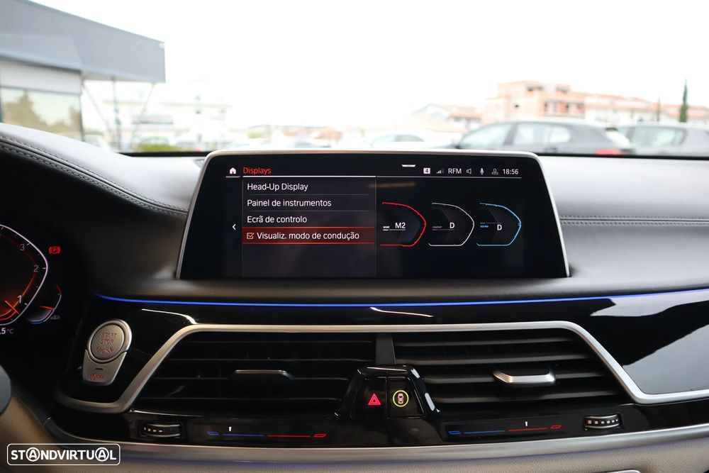 BMW 740 d xDrive Auto - 32