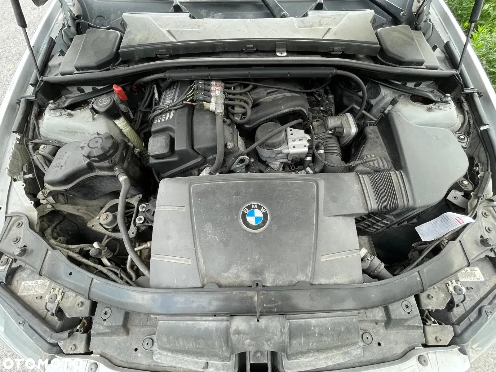 BMW Seria 3 318i - 14