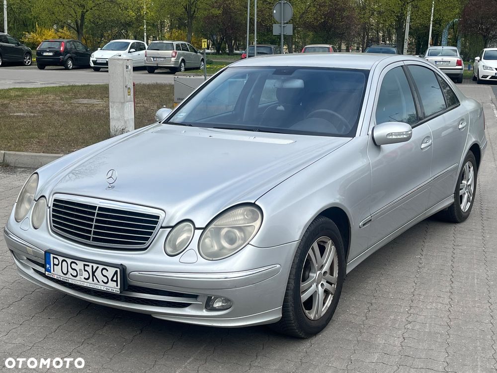 Mercedes-Benz Klasa E 280 CDI Avantgarde DPF - 4