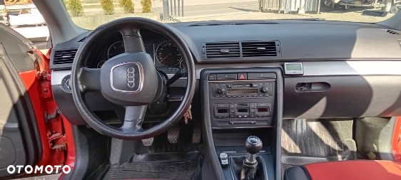 Audi A4 Avant 2.0 TDI - 6