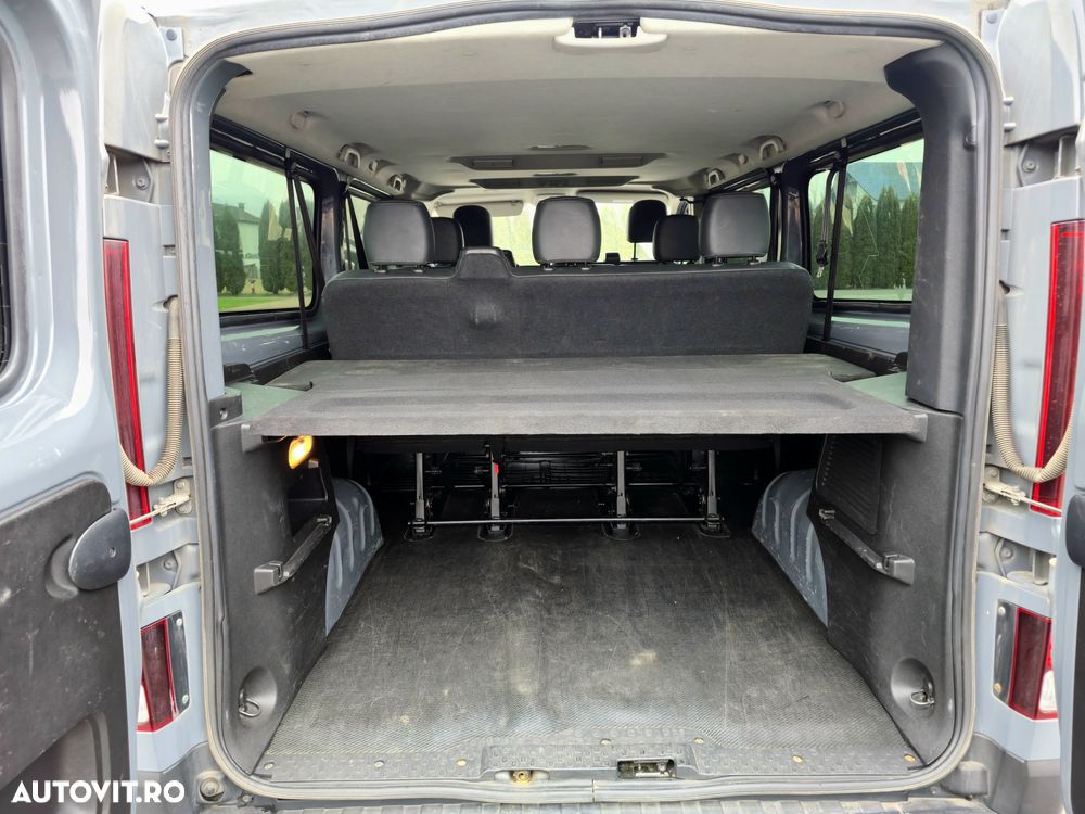 Renault Trafic ver-combi-l1h1-1-6-dci-95-8plus1-authentique - 9