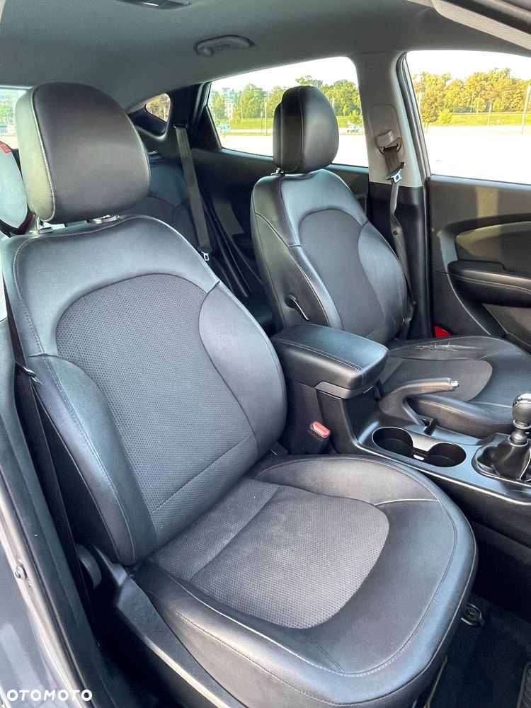 Hyundai ix35 2.0 CRDi 4WD Premium - 7