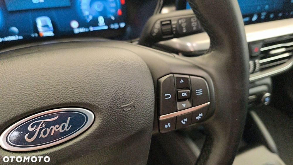 Ford Focus - 23