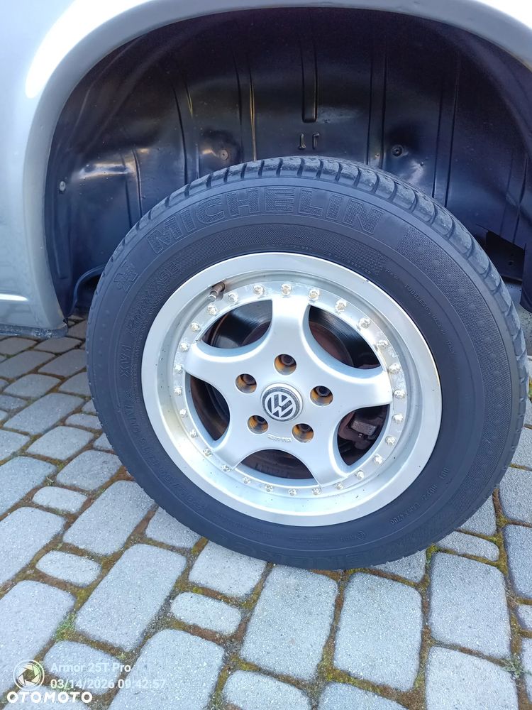 Volkswagen Transporter - 28