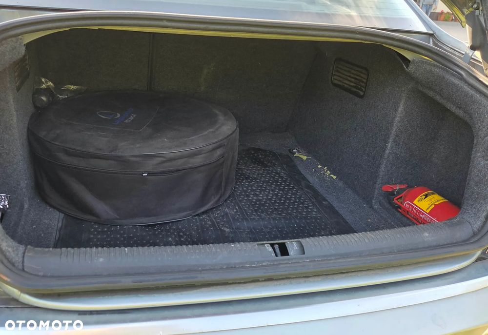 Audi A4 Limousine - 19