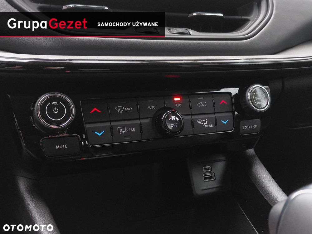 Jeep Compass - 15