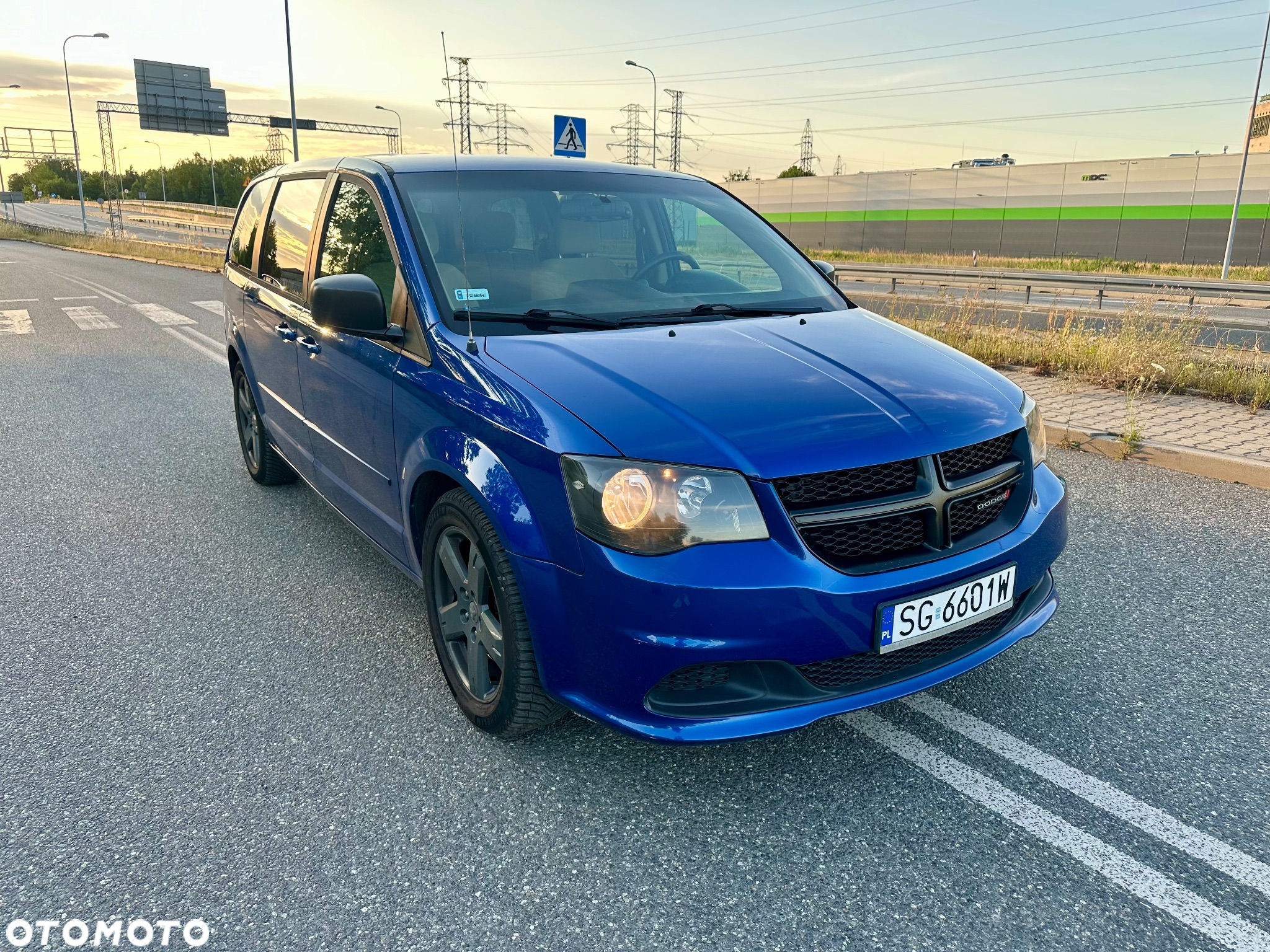Dodge Grand Caravan 3.6 Express - 2