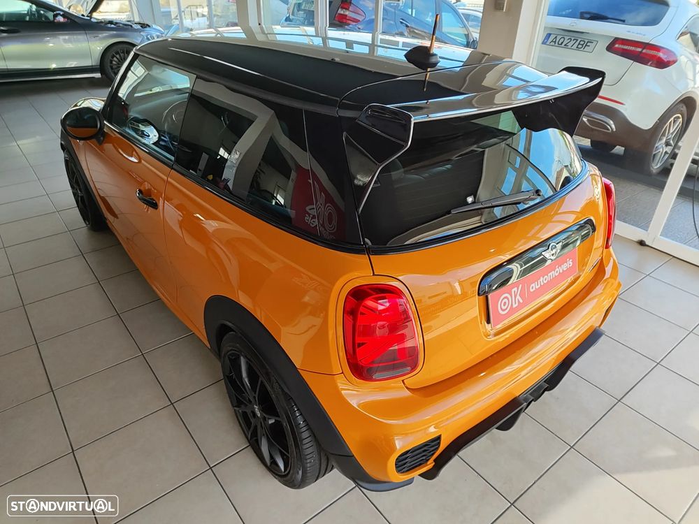 MINI 3 Portas John Cooper Works - 8