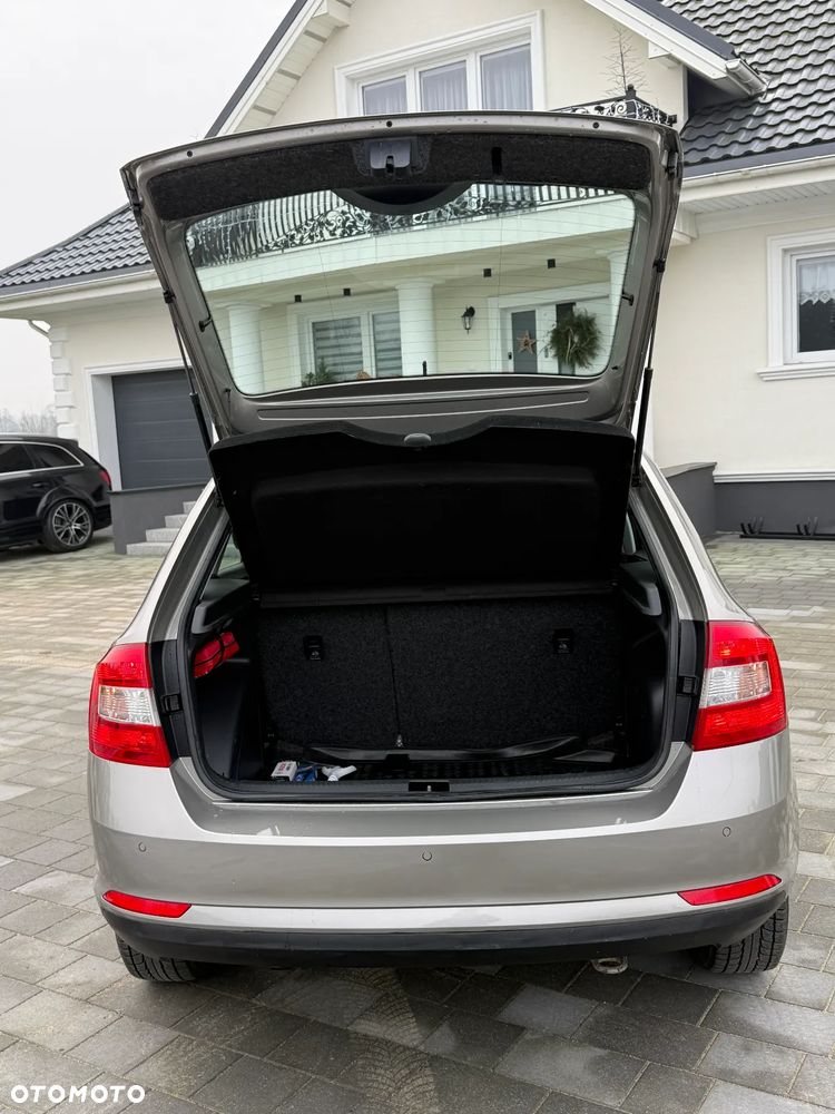 Skoda RAPID Spb 1.2 TSI Style - 23