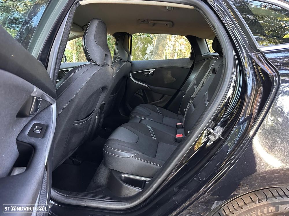 Volvo V40 1.6 D2 Eco Summum - 20