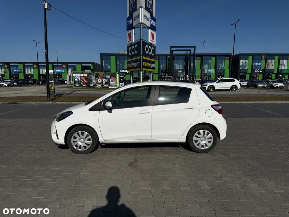 Toyota Yaris 1.5 Active - 8