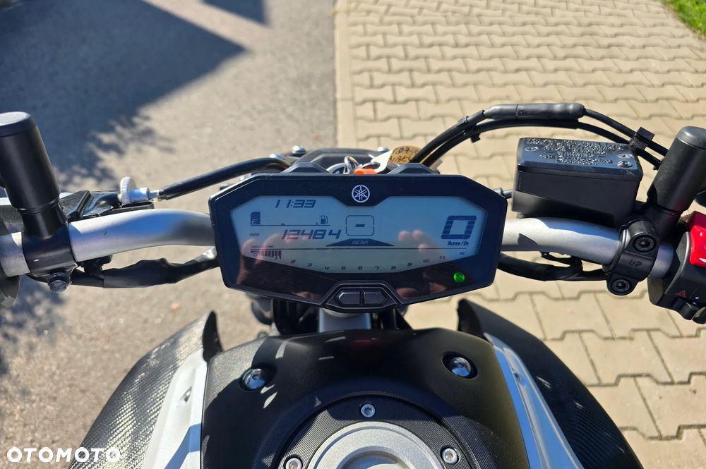 Yamaha MT - 16