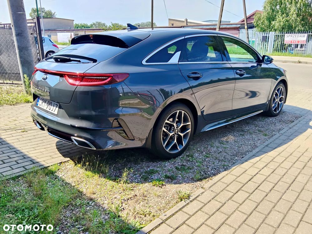 Kia ProCeed - 4
