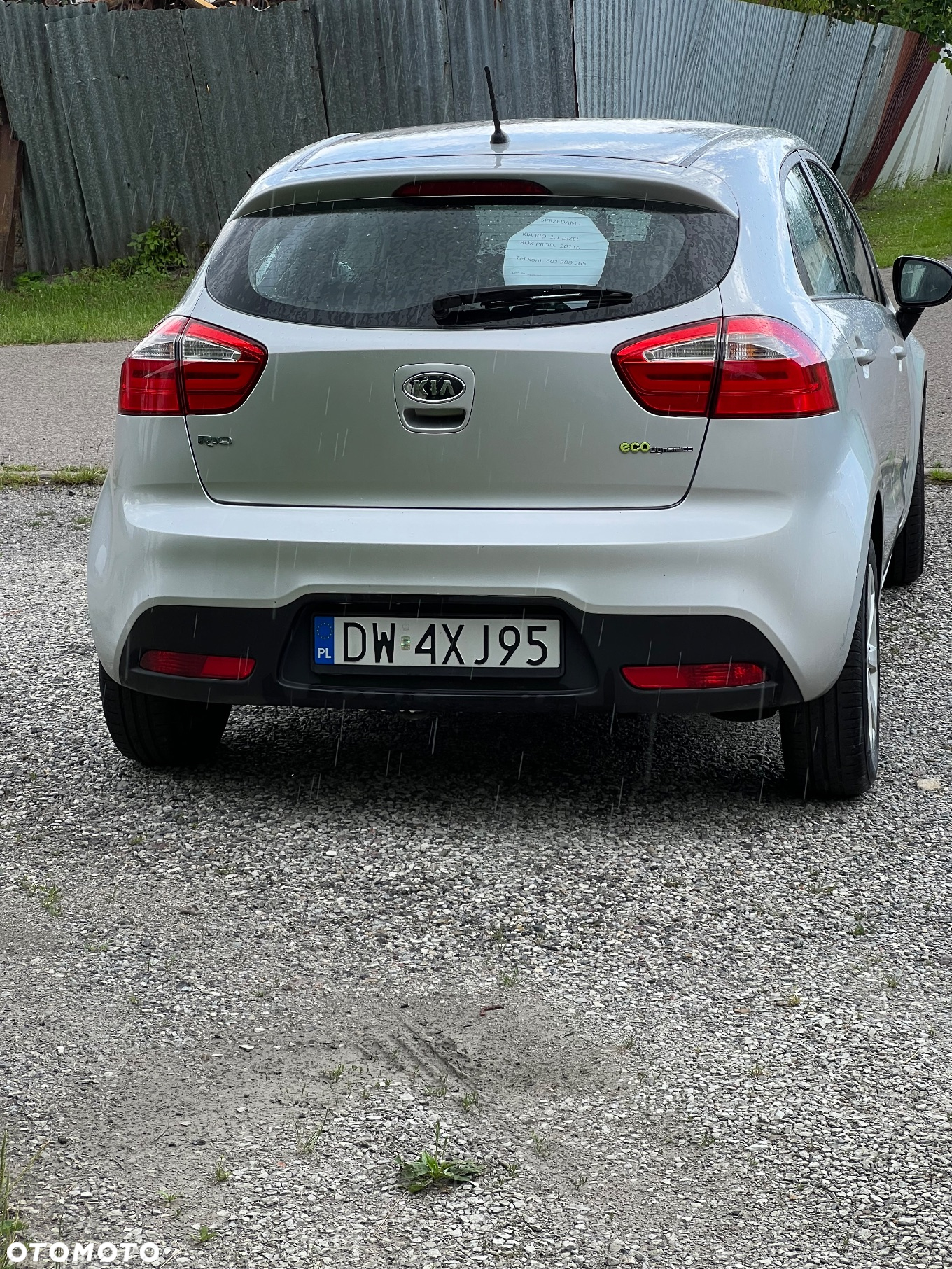 Kia Rio 1.1 CRDI Attract - 4