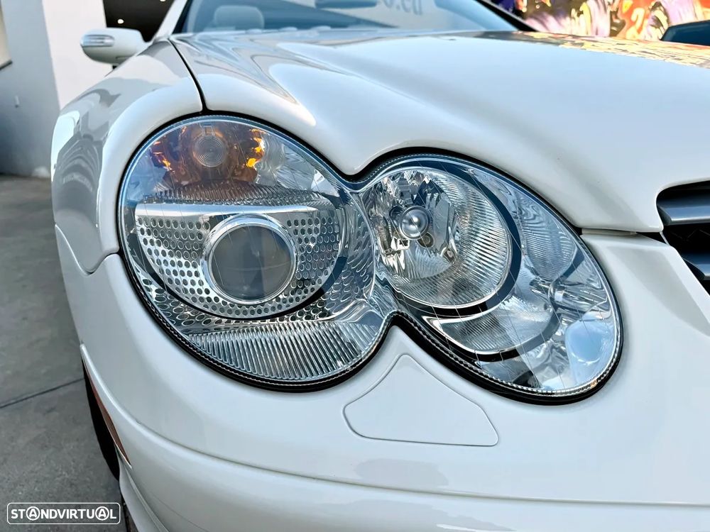 Mercedes-Benz SL 500 Standard - 32