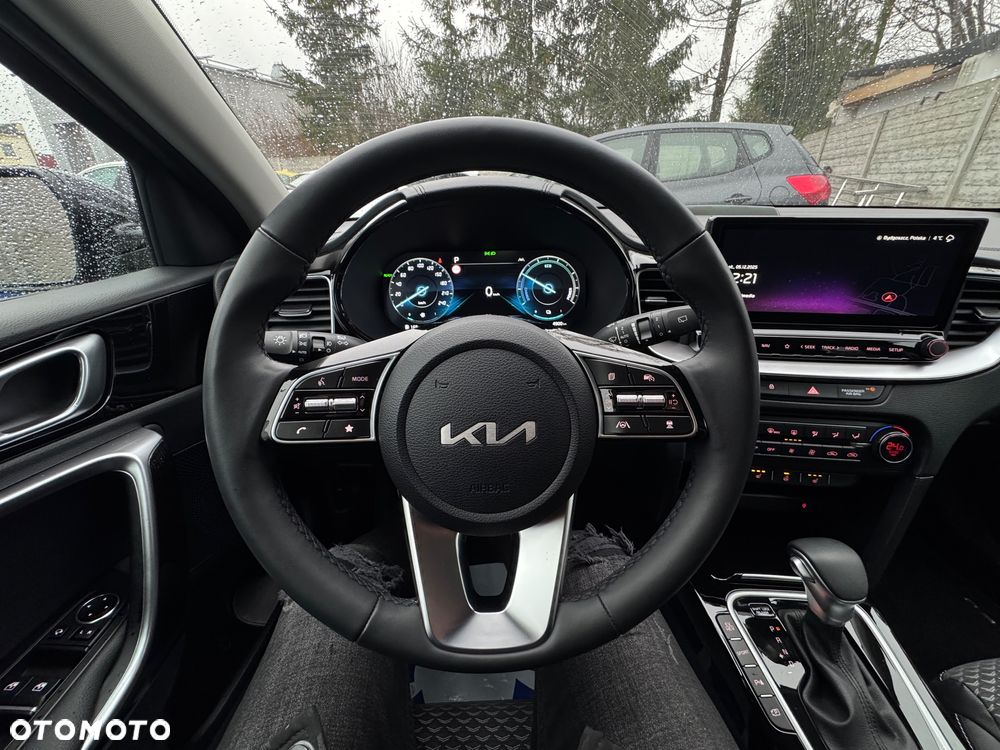 Kia XCeed 1.6 GDI PHEV L Business Line DCT - 7