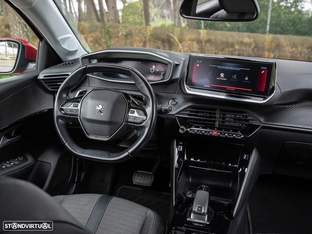 Peugeot 208 PureTech 100 EAT8 Allure Pack - 12