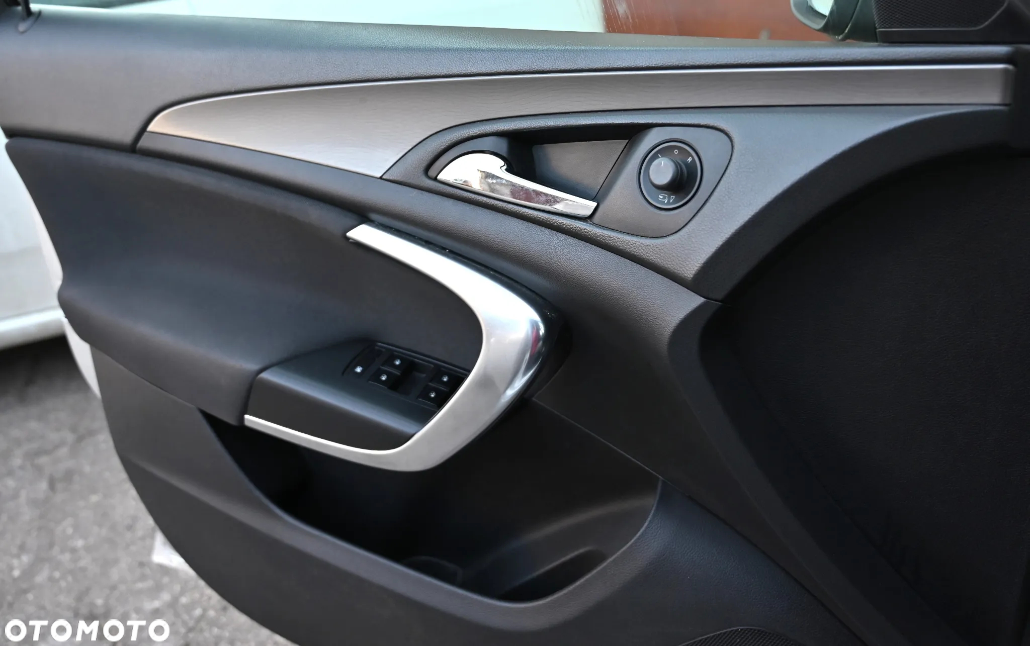 Opel Insignia - 27