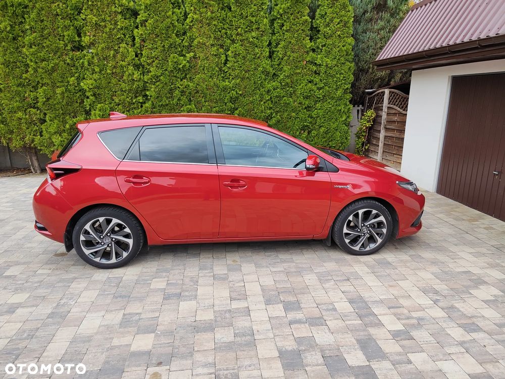 Toyota Auris Hybrid 135 Comfort - 12