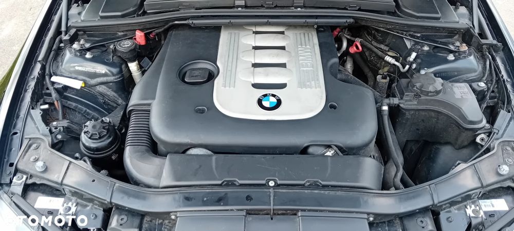 BMW Seria 3 330d DPF - 12