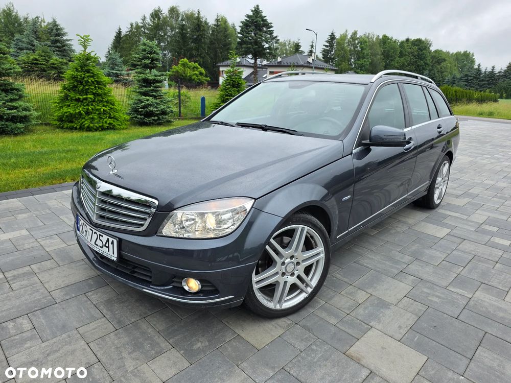 Mercedes-Benz Klasa C 250 CDI DPF 4Matic (BlueEFFICIENCY) 7G-TRONIC Elegance - 1