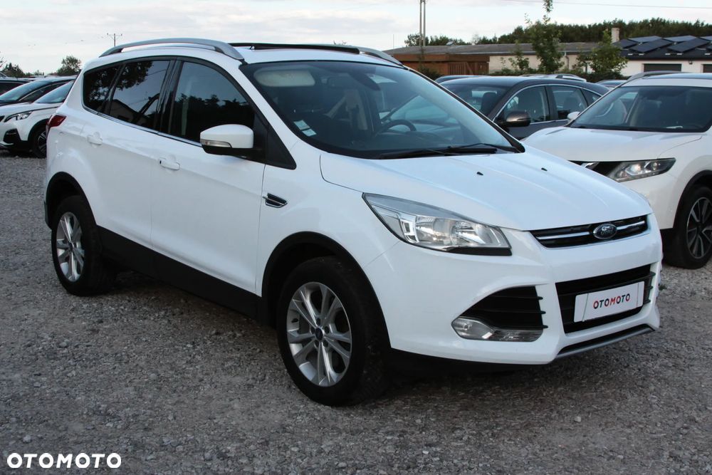 Ford Kuga 2.0 TDCi 2x4 Titanium - 2