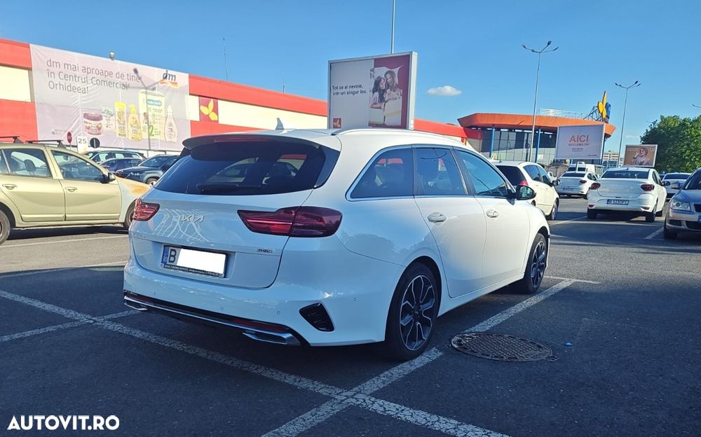 Kia Ceed 1.6 GDI 6DCT PHEV Vision - 4