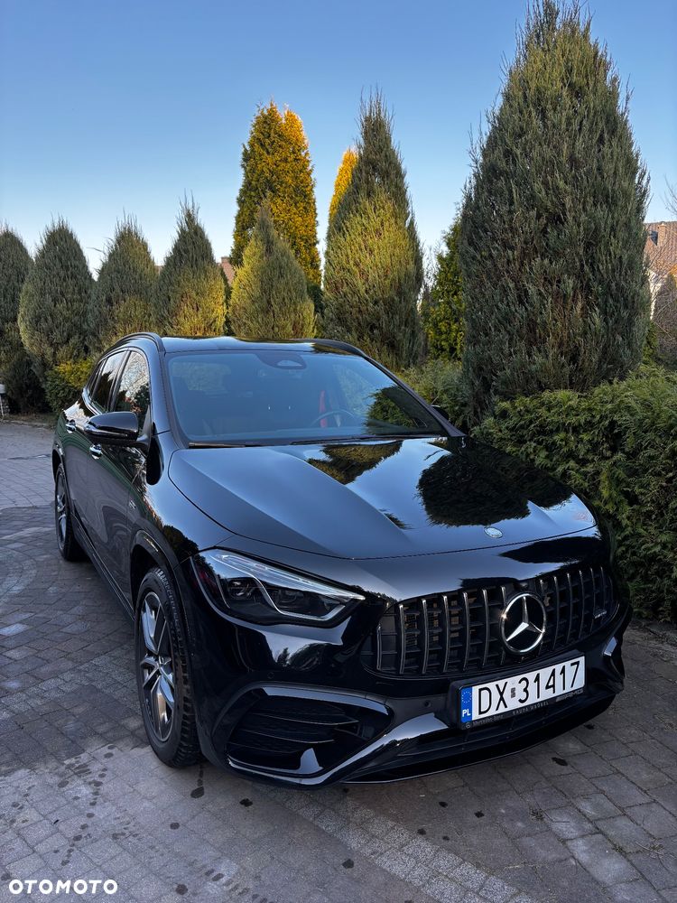 Mercedes-Benz GLA - 3