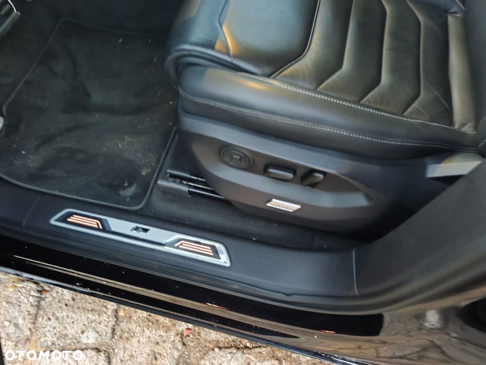 Volkswagen Touareg - 20