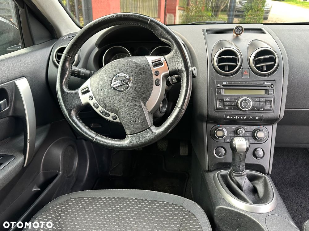 Nissan Qashqai - 33