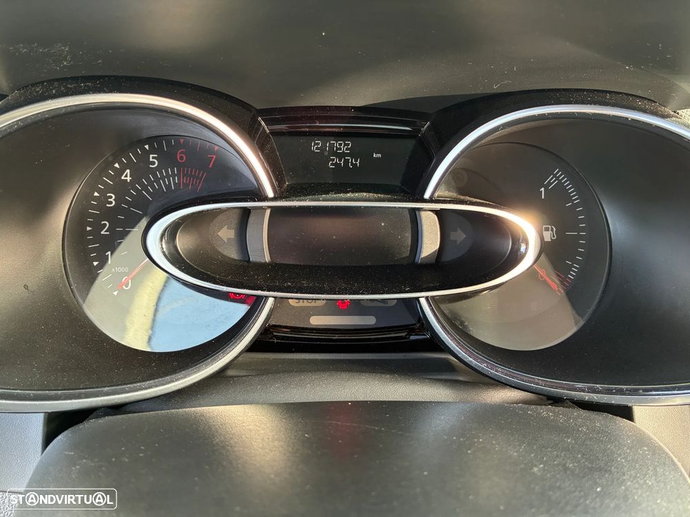 Renault Clio 0.9 TCe Limited - 9
