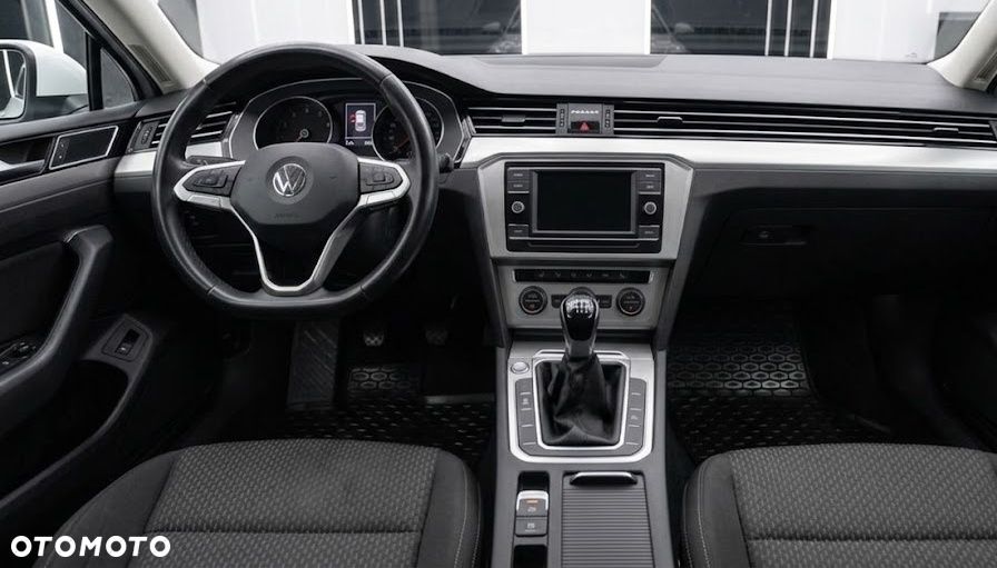 Volkswagen Passat Variant 1.5 TSI EVO Essence - 6