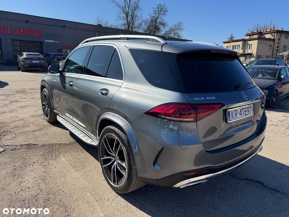 Mercedes-Benz GLE - 26