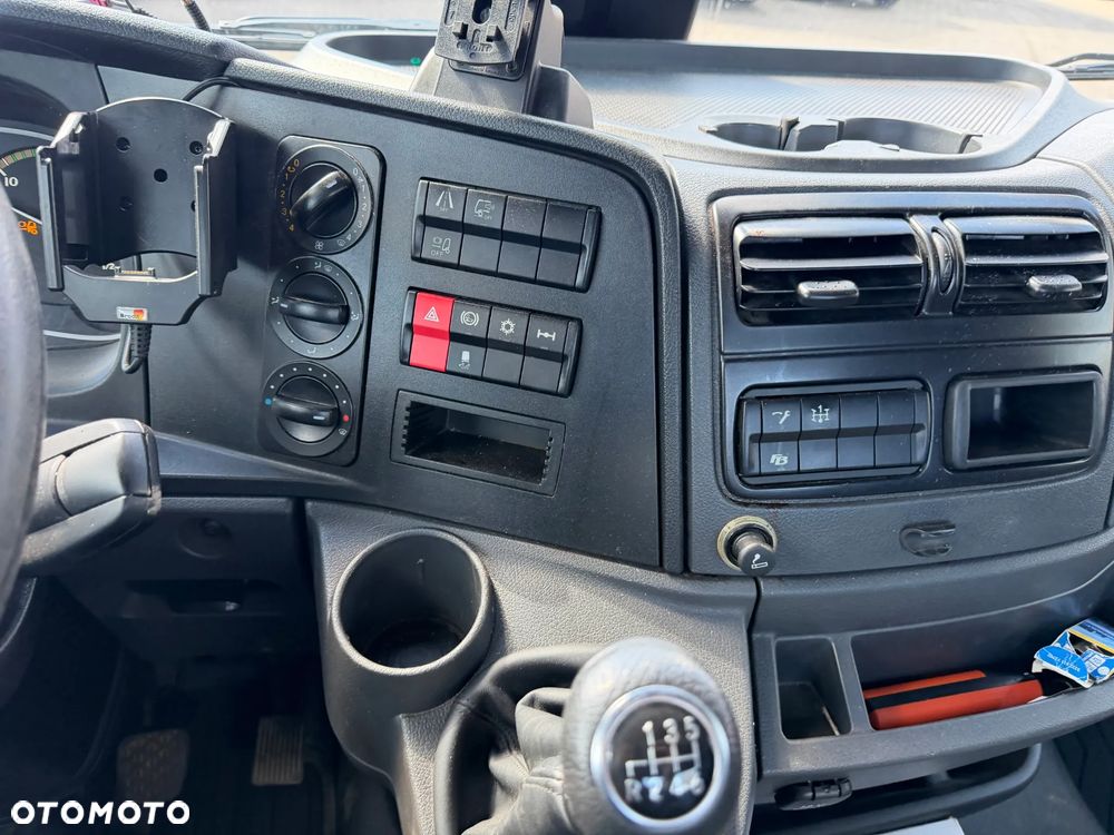 Mercedes-Benz Atego 1523 4x2 - 18