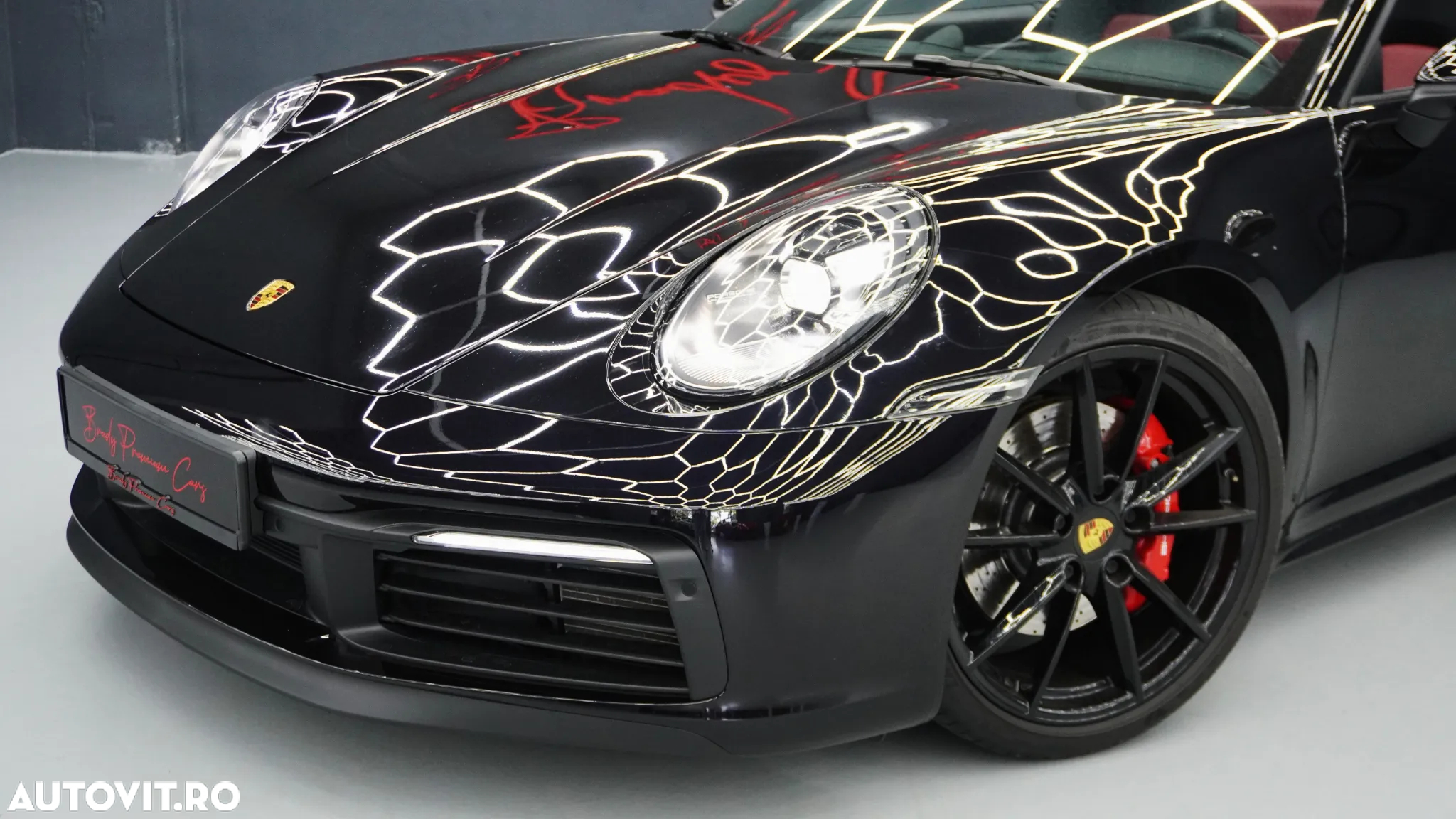 Porsche 911 Carrera S - 2