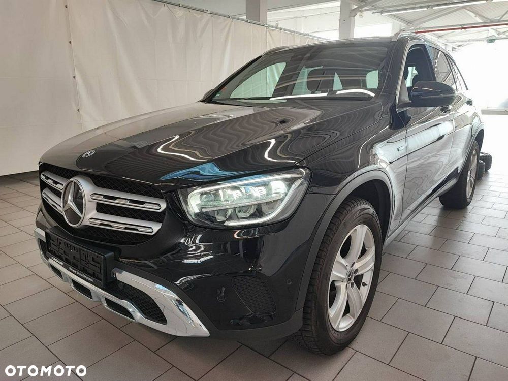 Mercedes-Benz GLC 300 e PHEV 4-Matic Avantgarde - 1