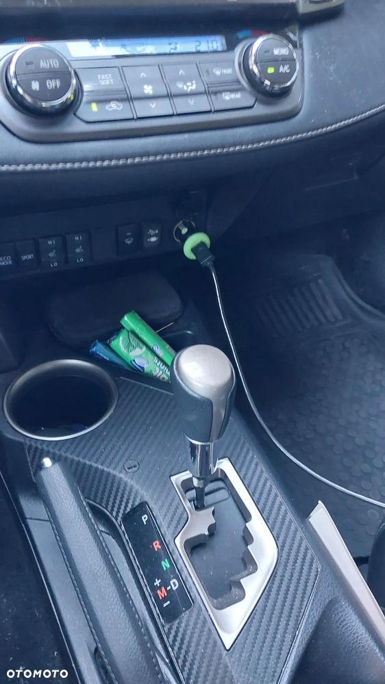 Toyota RAV4 2.0 Premium MS - 6