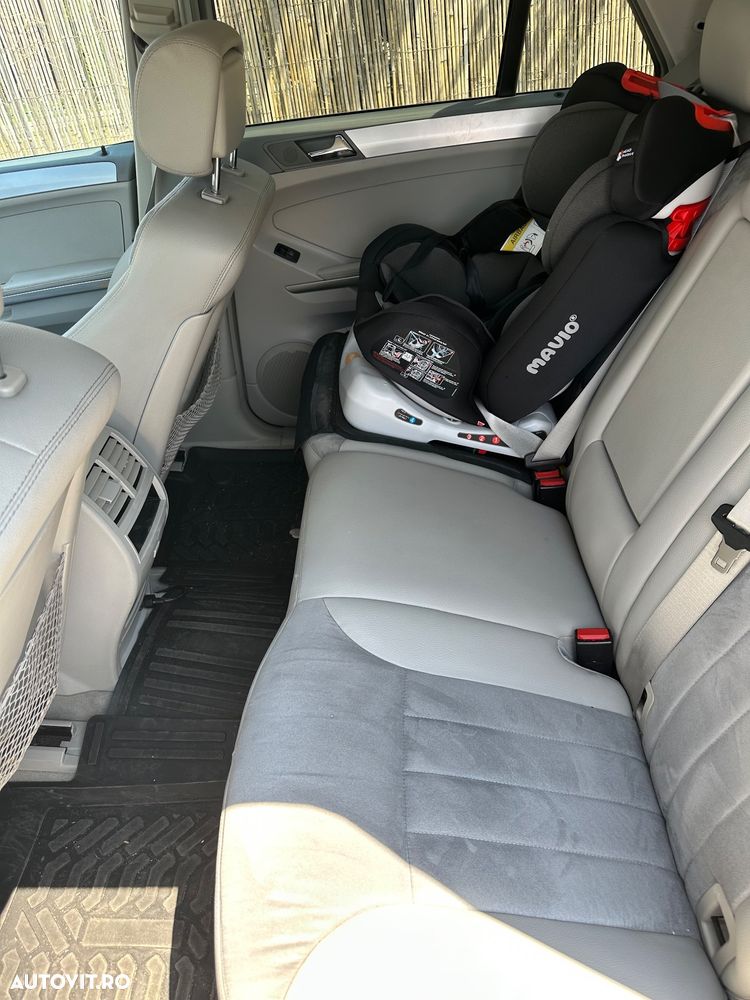 Mercedes-Benz ML 320 CDI 4Matic 7G-TRONIC - 9