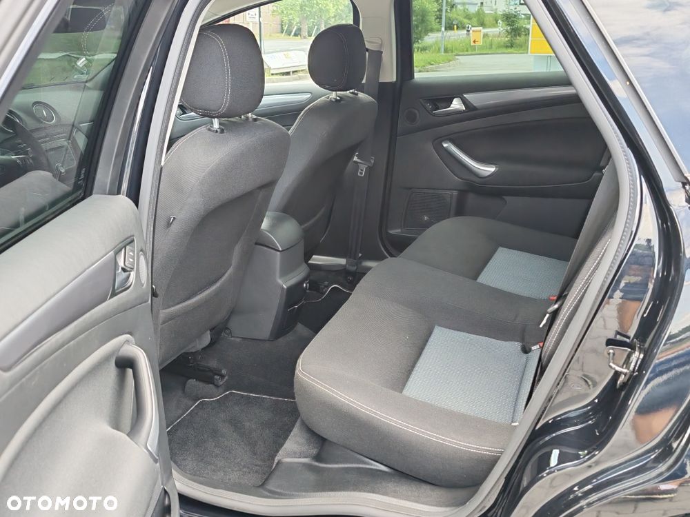 Ford Mondeo - 7