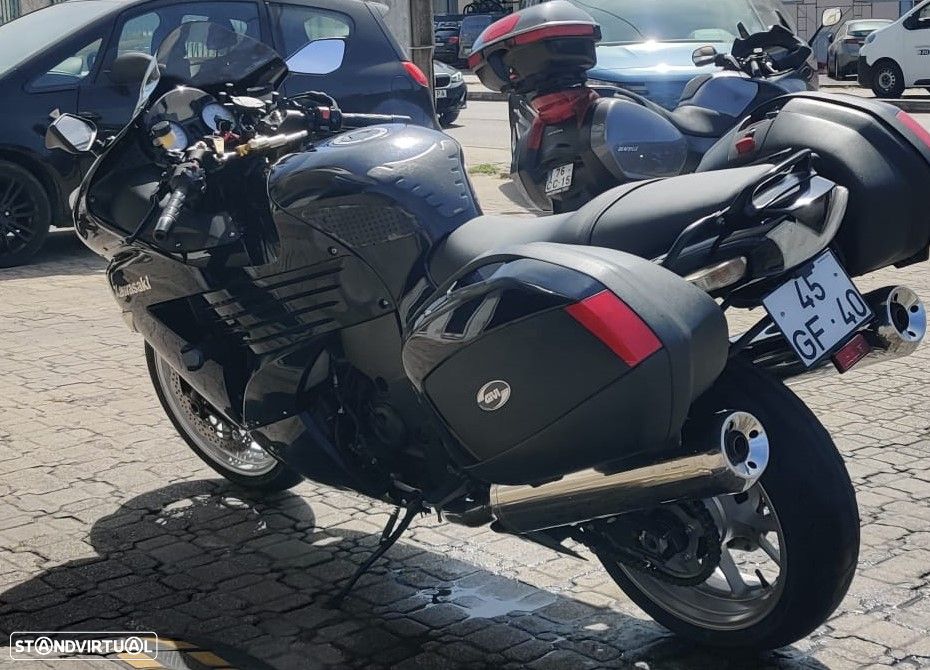 Kawasaki ZZR 1400 - 8