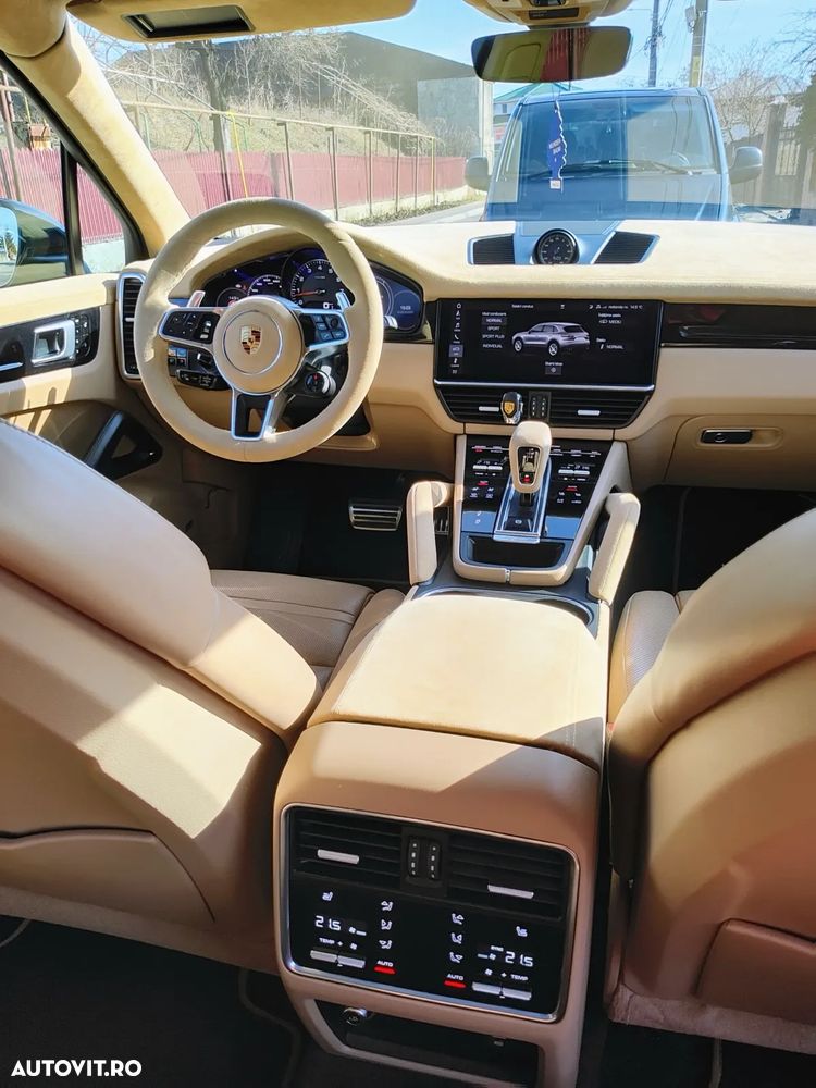 Porsche Cayenne S Tiptronic S Platinum Edition - 10