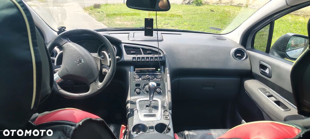 Peugeot 3008 HDi FAP 110 EGS6 Premium - 9
