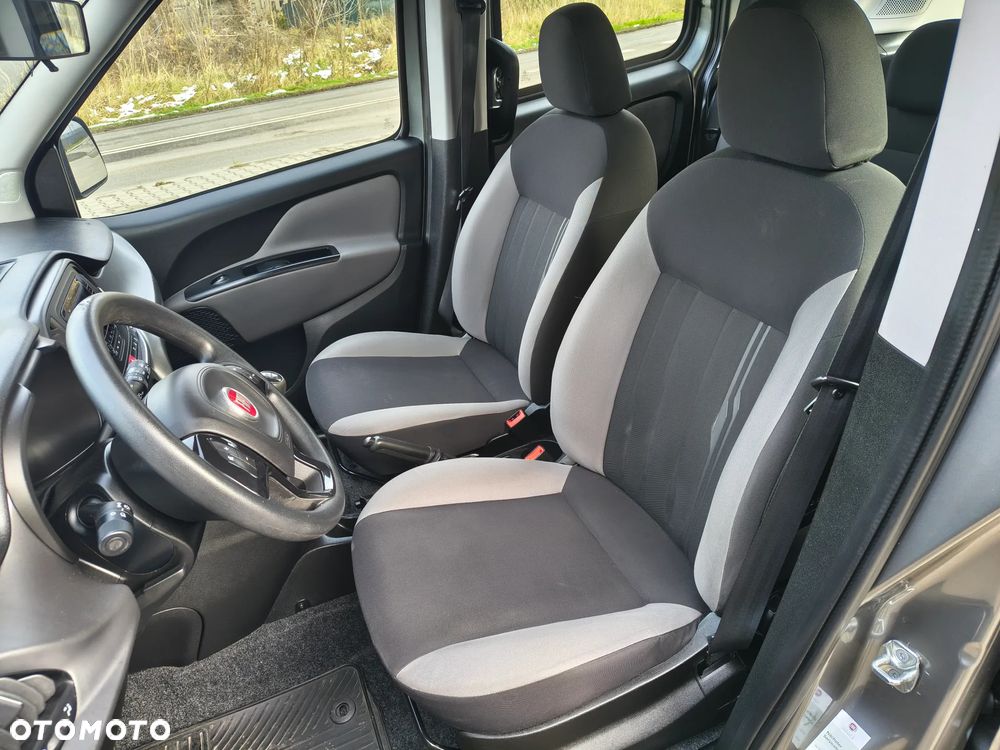 Fiat Doblo 1.4 16V Emotion - 7