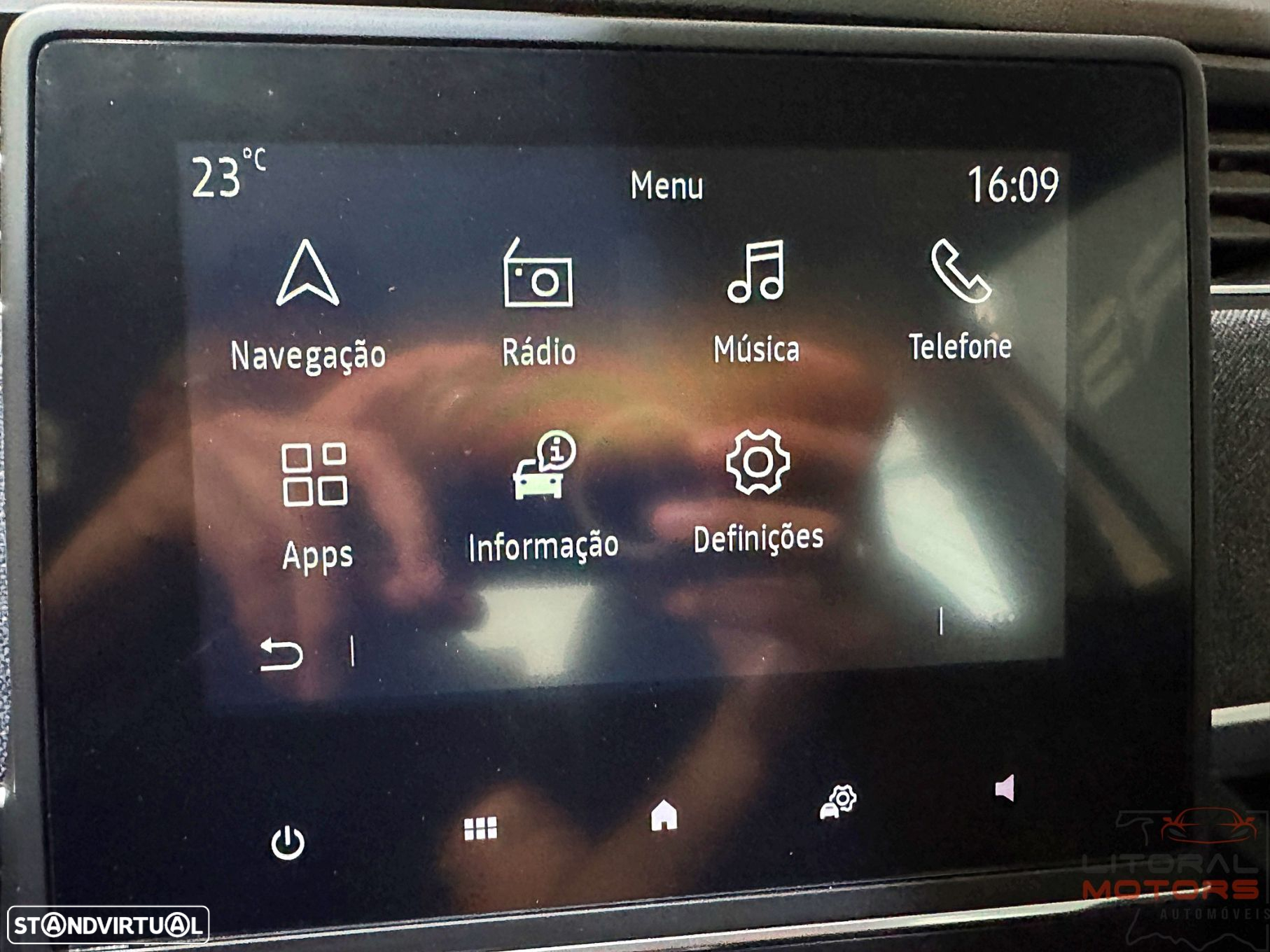 Renault Zoe (c/ Bateria) E-Tech EV50 Equilibre - 28