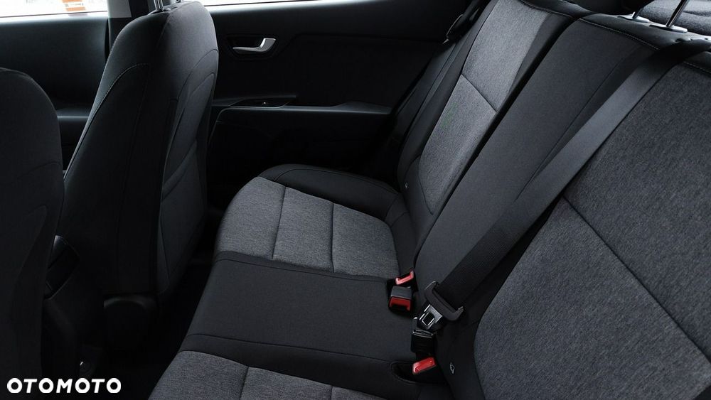 Kia Stonic - 25