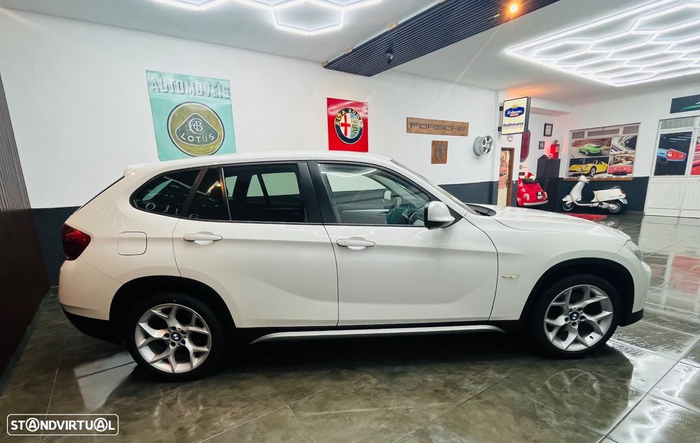 BMW X1 18 d xDrive Pack M - 9