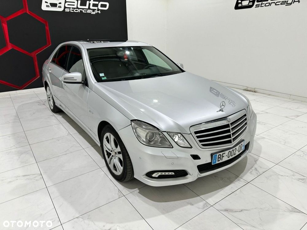Mercedes-Benz Klasa E - 9