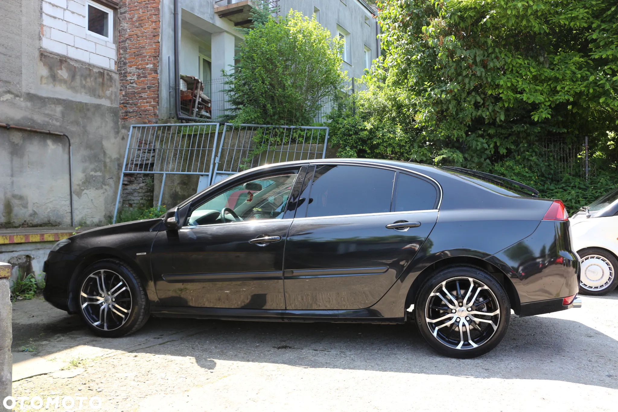 Renault Laguna 2.0 dCi Bose Edition - 2