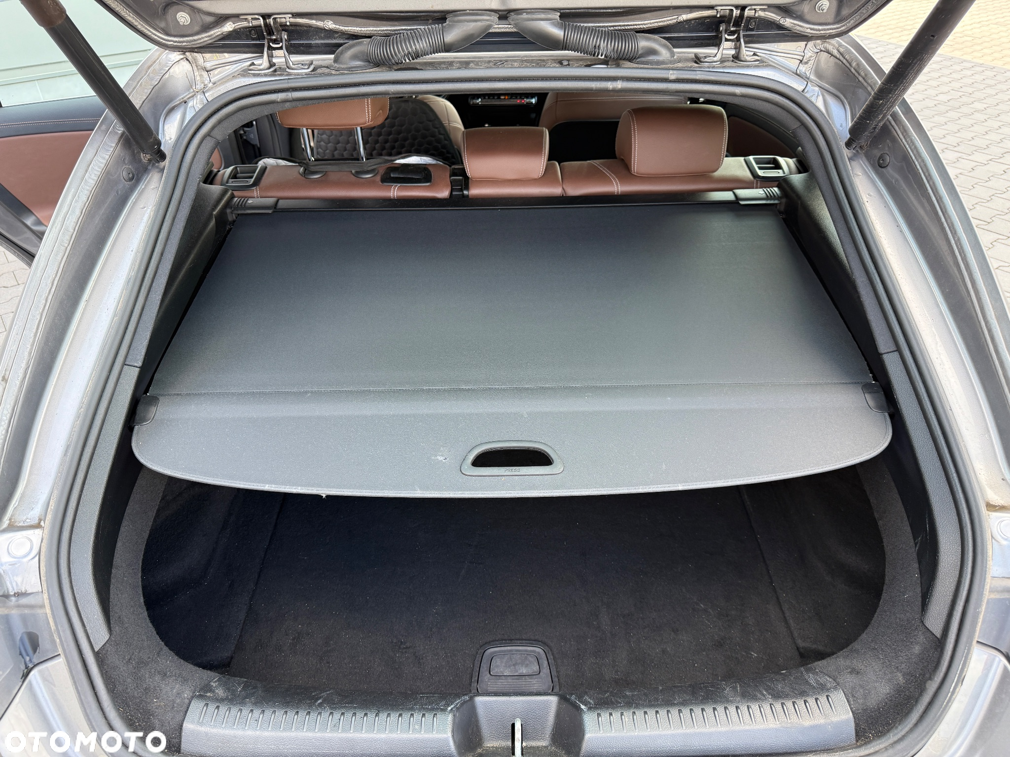 Mercedes-Benz CLA 200 d Shooting Brake 8G-DCT - 9