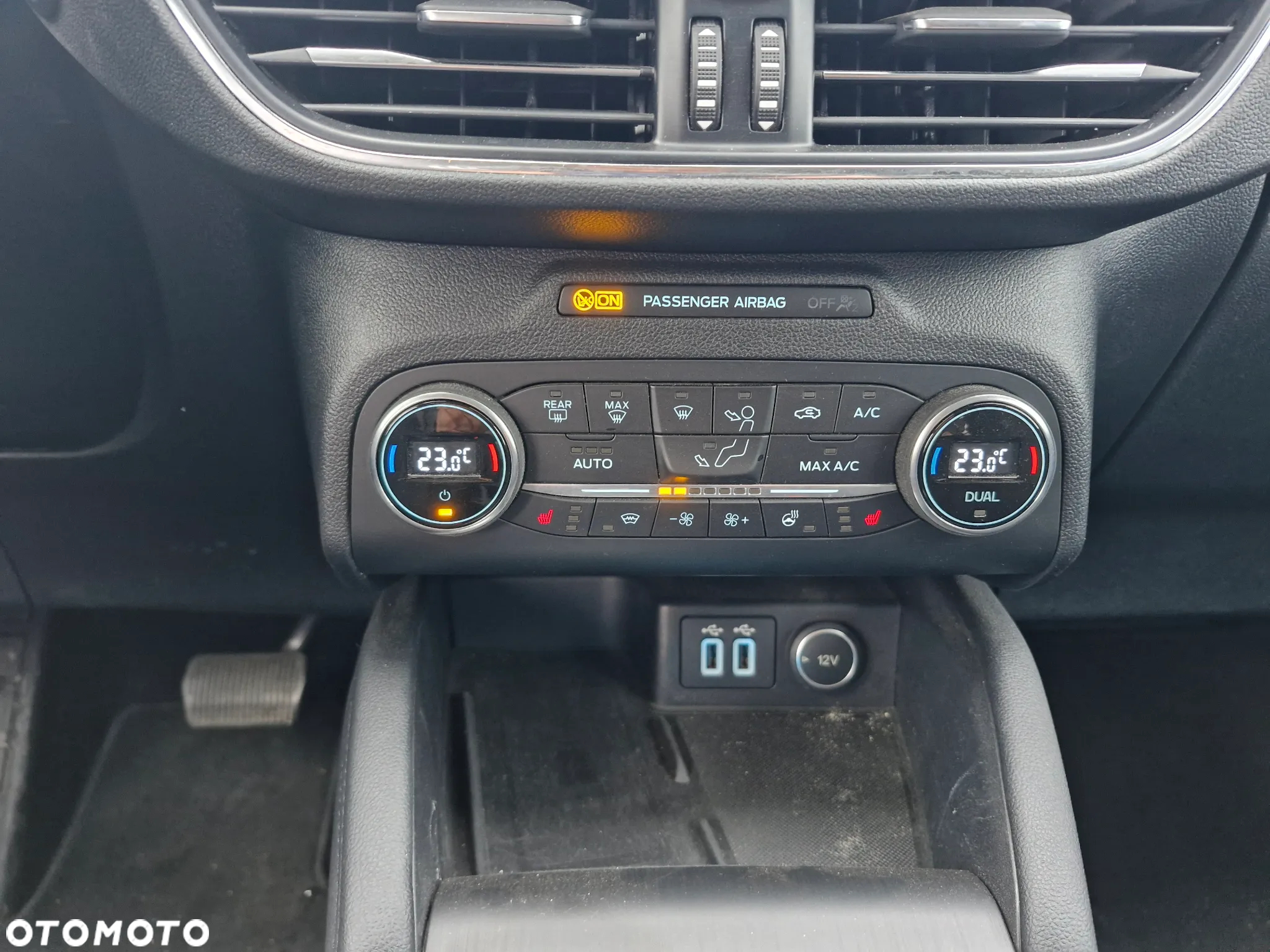 Ford Kuga 1.5 EcoBlue COOL&CONNECT - 21